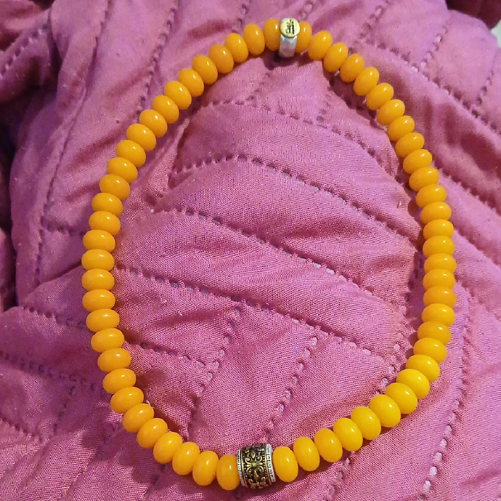 Elegant Yellow Beaded Necklace
